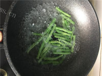 特色美食煎烤豆角做法图解2)