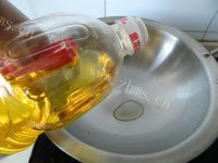 香软的川味炸酥肉做法图解9)