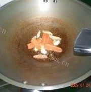 滋补的清炒丝瓜做法图解3)
