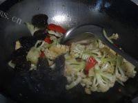 家有大厨之素炒花菜做法图解6)