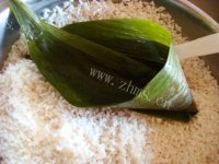 喷香的红枣粽子做法图解5)
