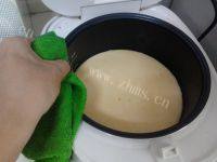 在家做电饭煲蛋糕做法图解9)