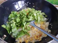 家常生菜鸡蛋焗饭做法图解7)