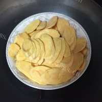 口感不错的芝士焗红薯做法图解2)