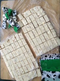 美味的电饭煲牛扎糖做法图解16)