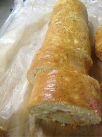 喷香的肉松面包卷做法图解5)