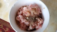 鲜肉小笼包做法图解2)