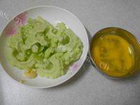 秀色可餐的鸡蛋炒苦瓜做法图解2)