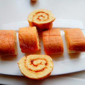 黄桃蛋糕卷