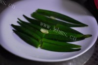 美味的白灼秋葵百合做法图解4)