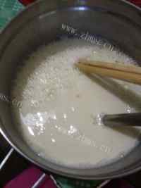 色香味俱全的布丁做法图解2)