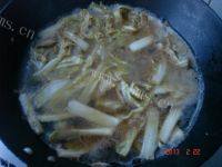 「家有大厨」白菜炖冻豆腐做法图解8)