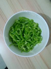 家常菜素炒土豆丝做法图解3)