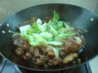 色泽鲜亮的启东风味烧羊肉做法图解13)