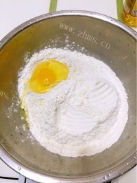 自制手撕面包做法图解1)