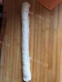 喷香的肉桂卷做法图解9)