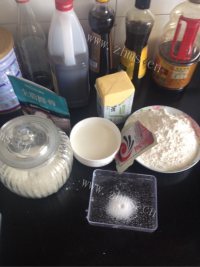 自制椰蓉面包做法图解1)