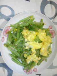 家常菜四季豆炒鸡蛋