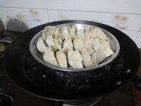 自己做的香菇猪肉饺子做法图解18)