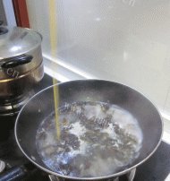 自己做的紫菜鸡蛋汤做法图解5)