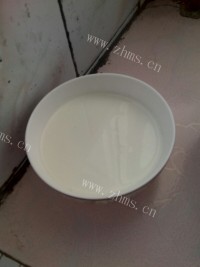 营养丰富的姜撞奶做法图解8)
