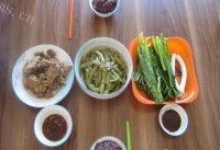 猪骨炖豆角做法图解9)