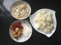 我的无花果百合雪梨汤做法图解1)