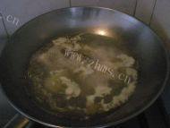 家常菜草鱼炖豆腐做法图解4)