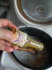 家常香菇玉米粥做法图解9)