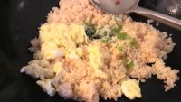 番茄蛋炒饭做法图解14)