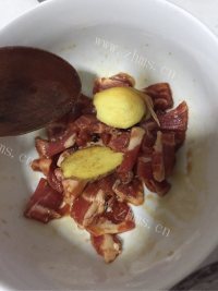 皮蛋瘦肉粥做法图解1)