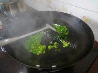 美味的瘦肉米粉做法图解2)