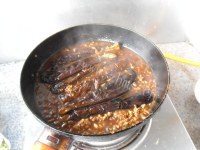 家常菜肉末烧茄子做法图解12)