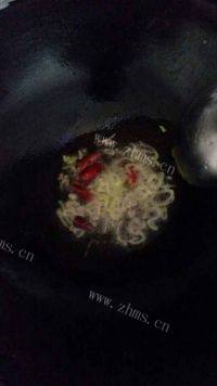 家常菜酸辣土豆丝做法图解3)