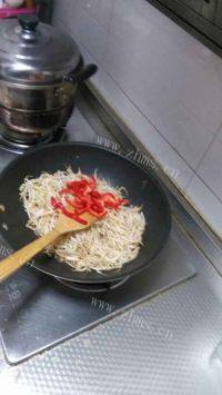 家常菜清炒豆芽做法图解3)