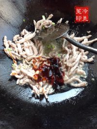齿颊留香的绿豆芽煎饼盒子做法图解14)