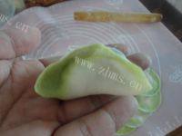 易做的翡翠饺子做法图解11)