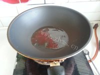 热腾腾的葱炒羊肉做法图解3)