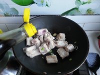 可口豆豉南瓜闷排骨做法图解5)