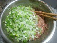 肉质鲜美的鲜肉包子做法图解13)
