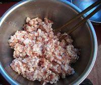 「DIY美食」炸肉丸做法图解2)