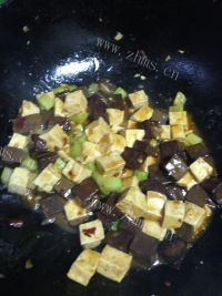 美味的双色豆腐