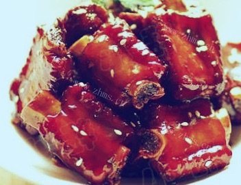 咸甜适中的糖醋排骨