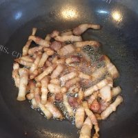 美味的香菇腊肠焖饭做法图解6)