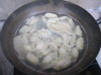 味道不错的韭菜鸡蛋饺子做法图解14)