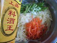 爽滑酥嫩的炝拌土豆丝做法图解6)