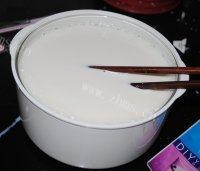 自制水果酸奶做法图解4)