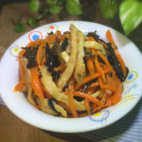 好吃的云耳胡萝卜肉丝做法图解6)