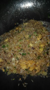 简单的包菜蛋炒饭