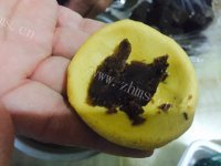 美味的油炸南瓜饼做法图解4)